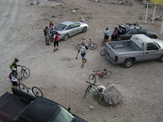  Cycling tracks 
